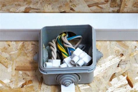 can you put junction boxes in closet